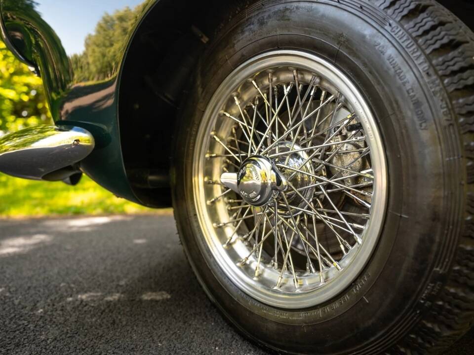 Afbeelding 33/76 van Aston Martin DB 4 (1961)