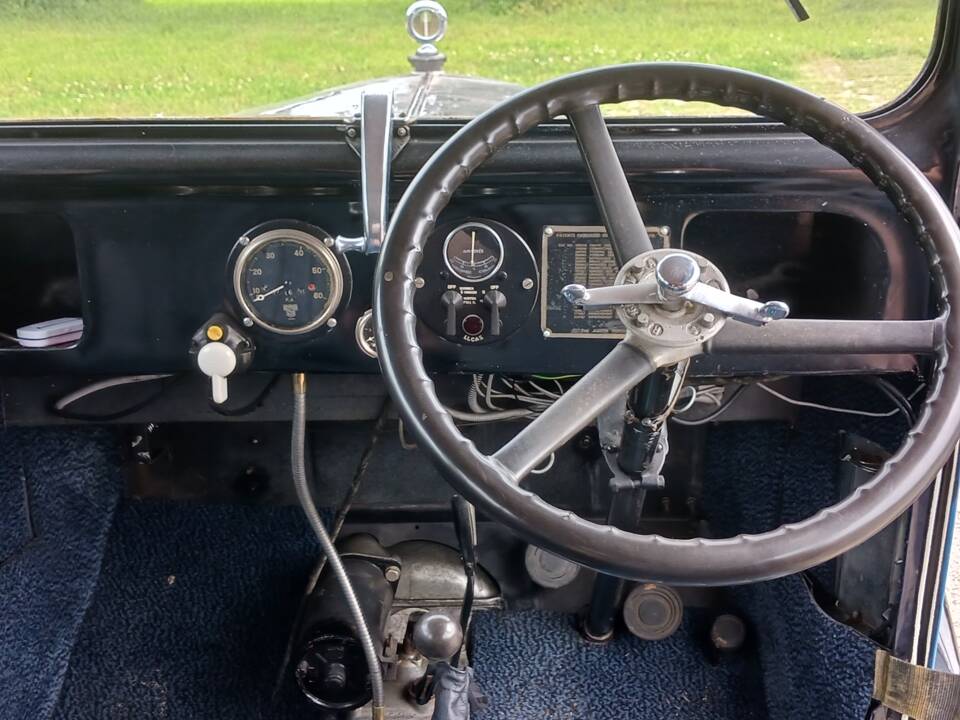 Bild 18/25 von Austin 7 Saloon (1932)