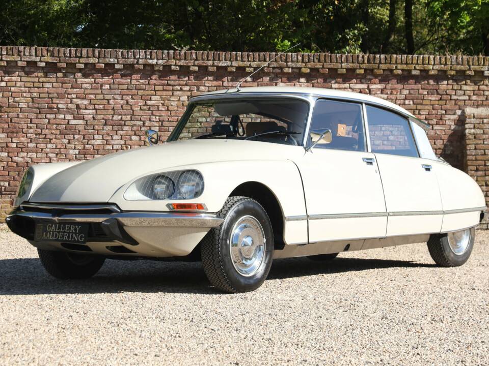 Imagen 1/50 de Citroën DS 20 Pallas (1971)