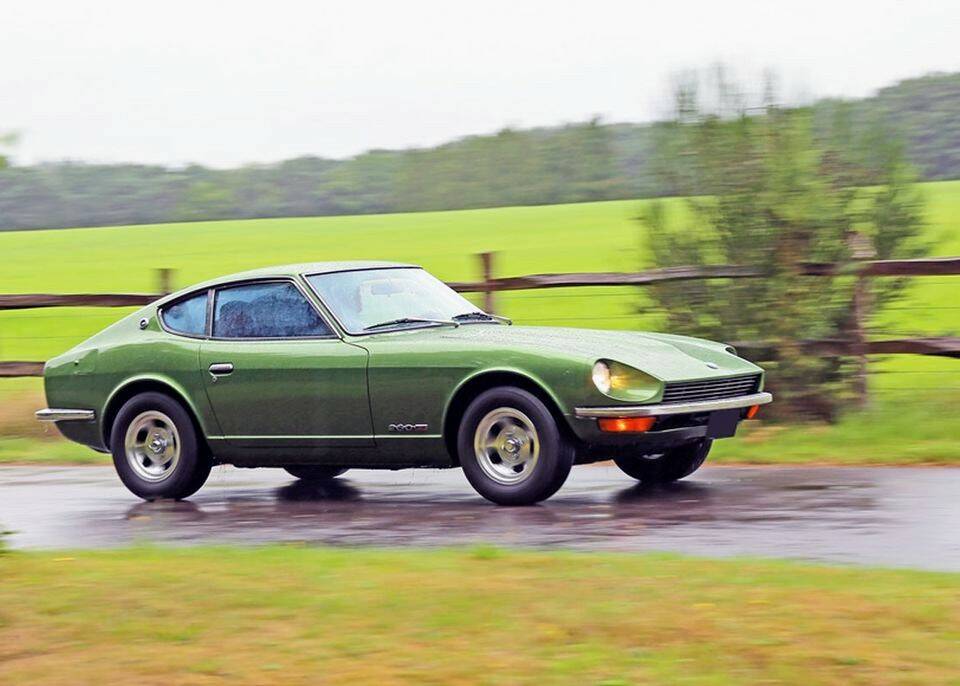 Image 5/35 of Datsun 260 Z (1974)