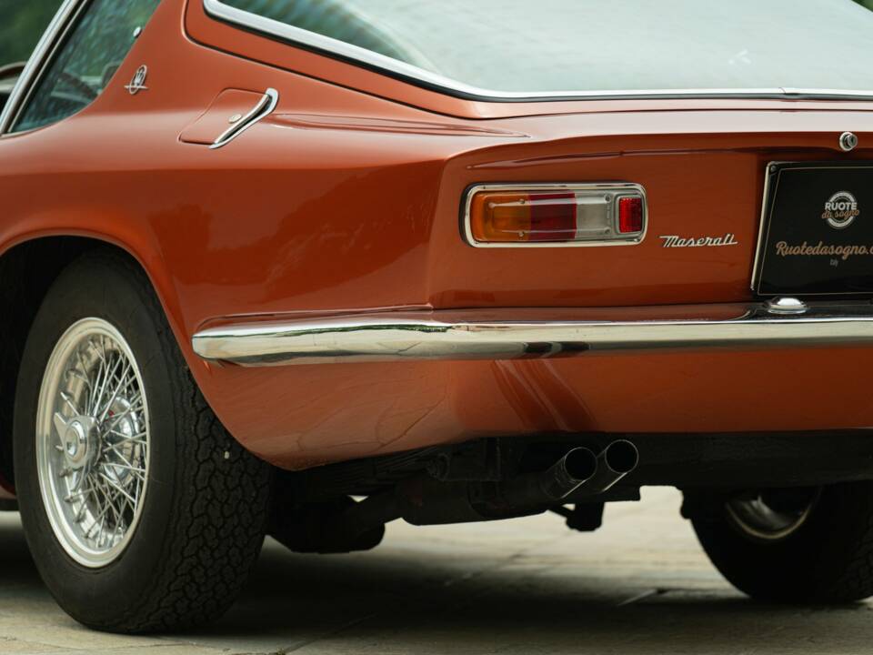 Image 21/50 of Maserati Mistral 3700 (1968)