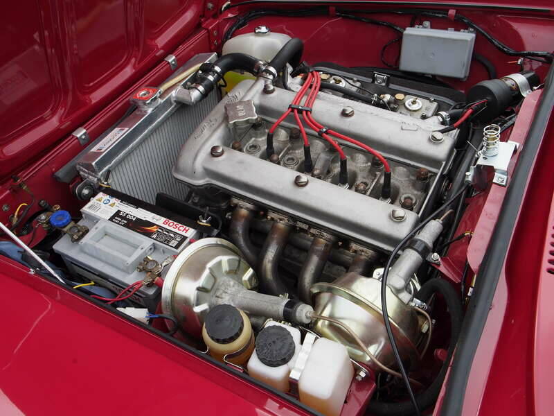 Image 3/49 of Alfa Romeo Giulia 1600 GT Junior (1976)