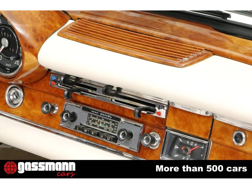 Image 14/15 de Mercedes-Benz 300 SE (1967)