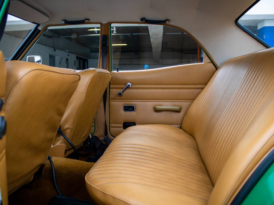 Image 9/14 de Ford Cortina 1600 (1975)