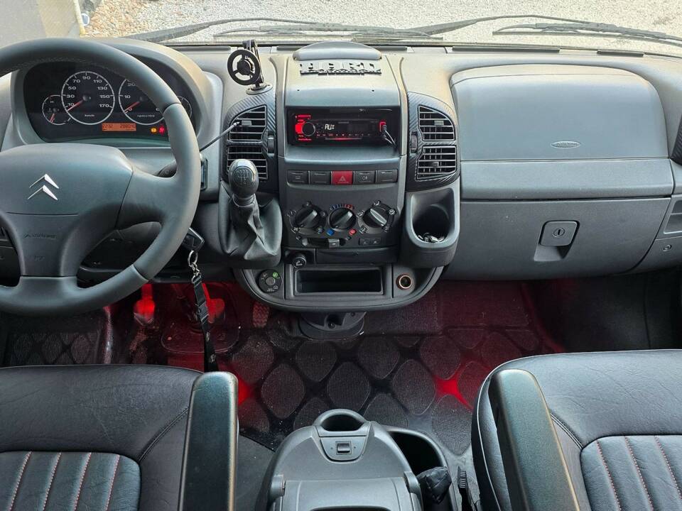 Image 24/37 of Citroën Jumper 2.8 HDi (2004)