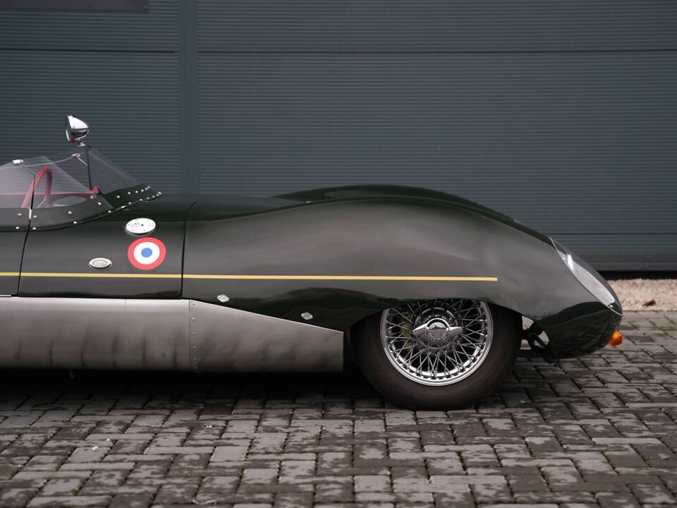 Image 10/50 of Westfield Eleven Sports (2020)