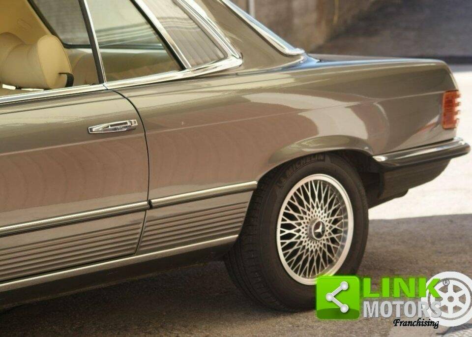 Image 11/50 of Mercedes-Benz 280 SLC (1976)