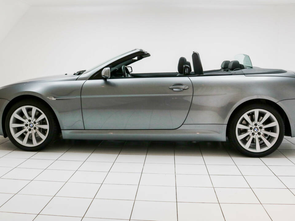 Immagine 2/17 di BMW 630i (2007)