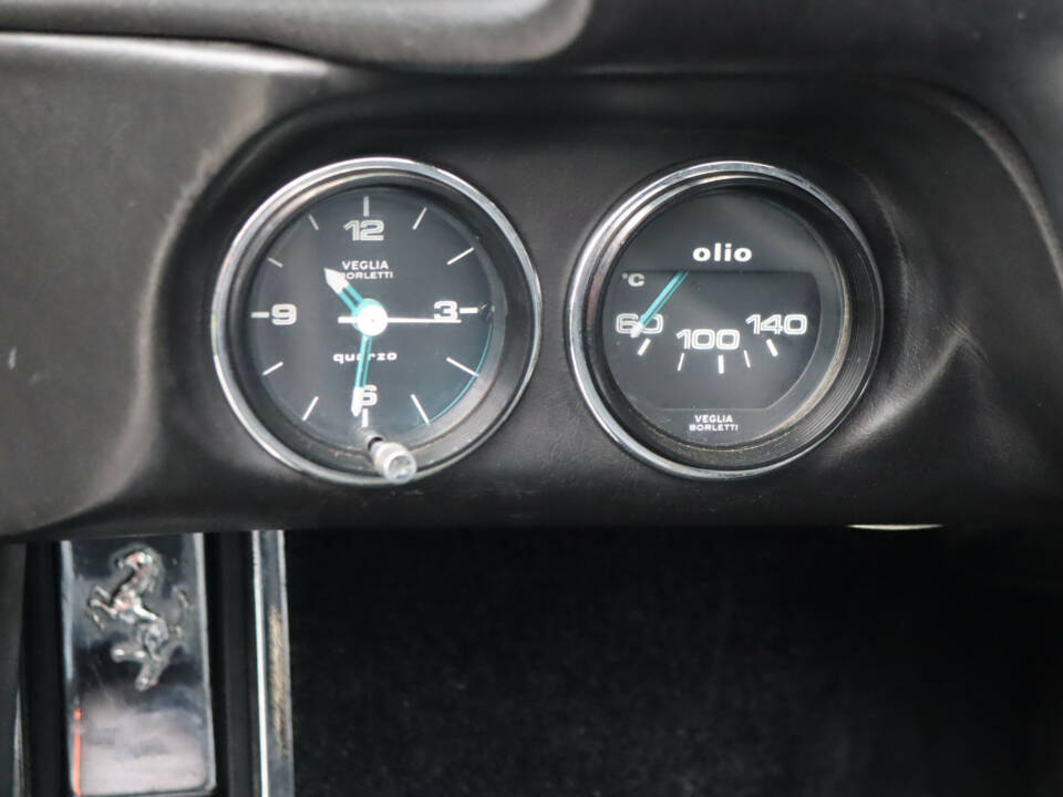 Image 38/50 of Ferrari 308 GTB (1977)