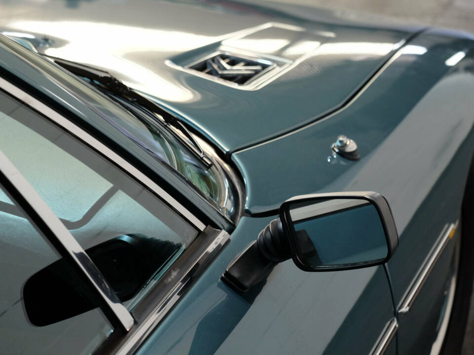 Image 5/28 of Citroën SM (1973)