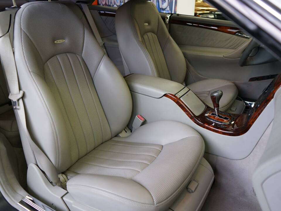 Bild 21/34 von Mercedes-Benz CL 65 AMG (2004)