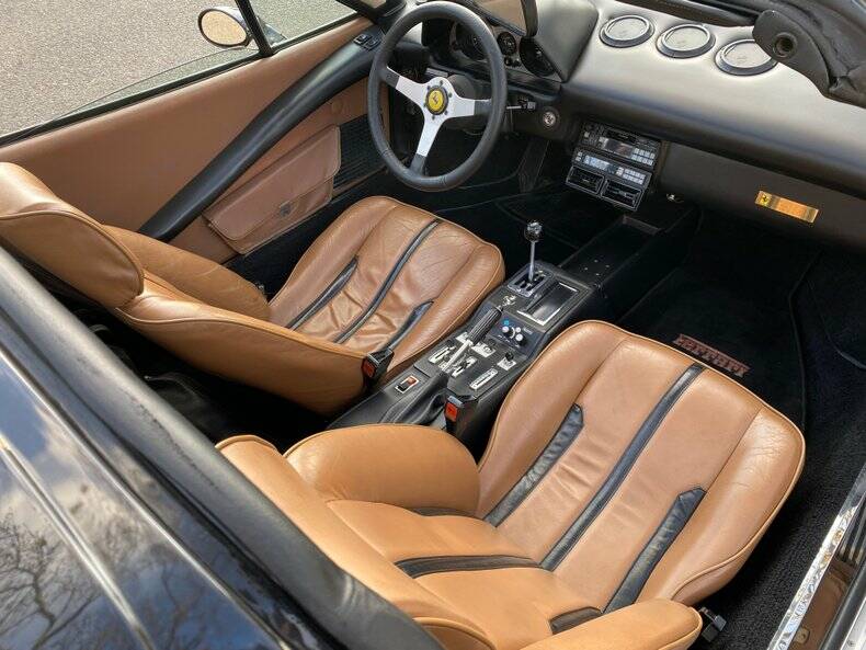 Afbeelding 49/50 van Ferrari 308 GTS (1978)