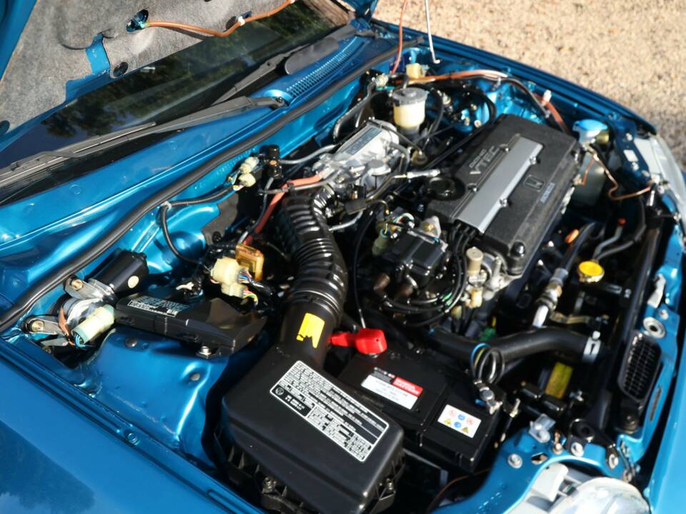 Bild 17/50 von Honda CRX 1.6 VTi (1992)