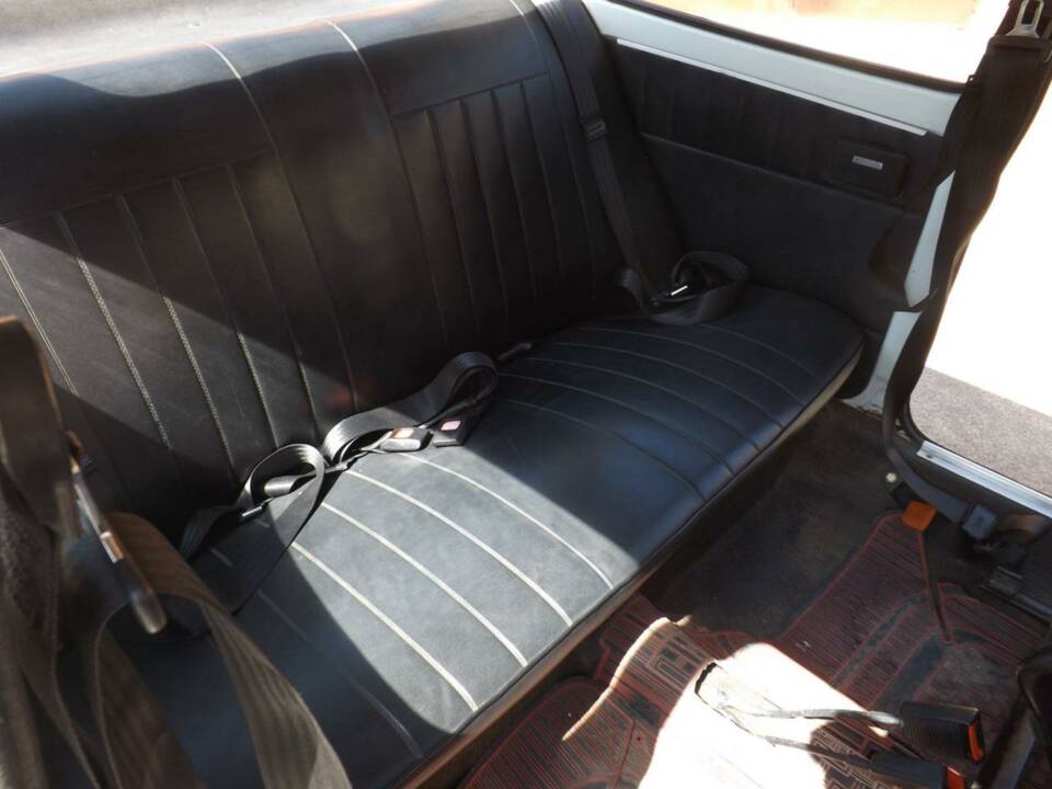 Image 23/50 de FIAT 127 (1972)