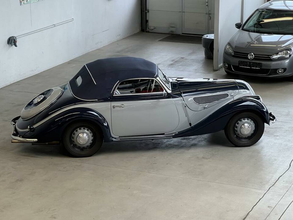 Image 6/40 of BMW 327 (1938)