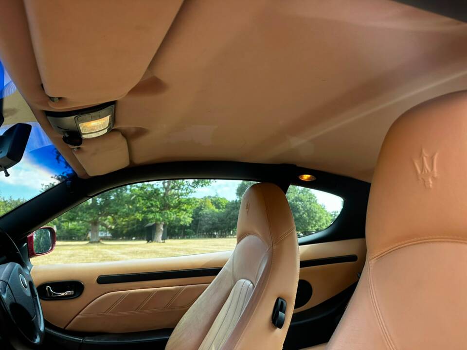Image 31/46 of Maserati 4200 Cambiocorsa (2003)