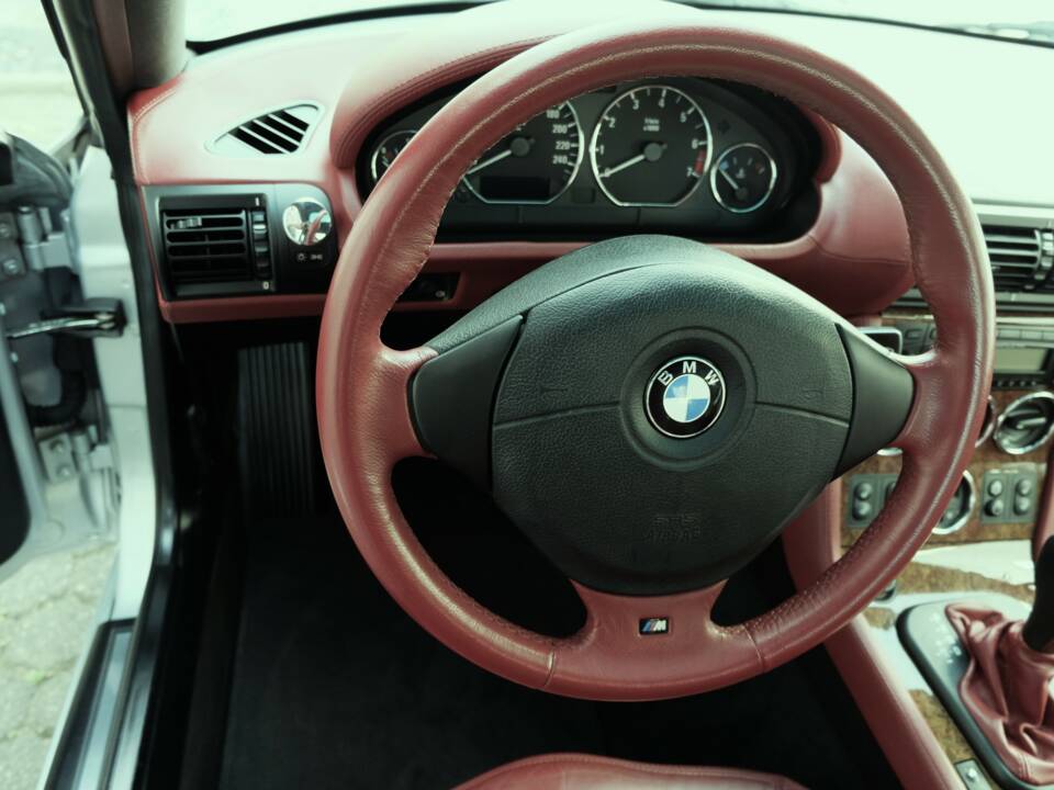 Bild 12/61 von BMW Z3 Coupé 3.0 (2001)