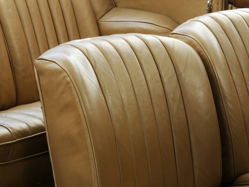 Immagine 19/59 di Mercedes-Benz 540 K Cabriolet C (1937)