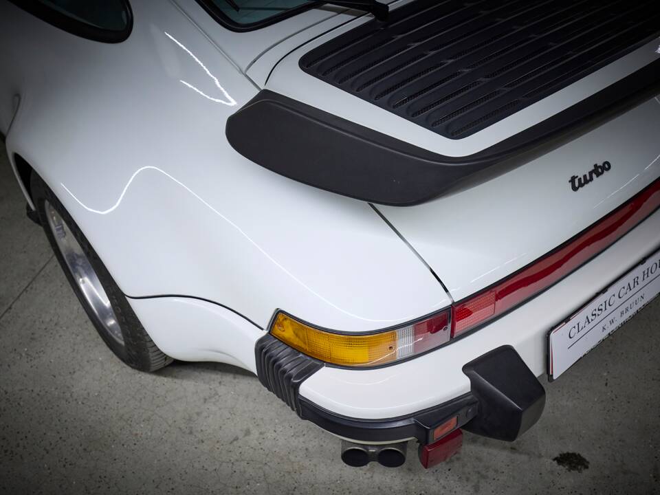 Bild 32/100 von Porsche 911 Turbo 3.3 (1979)
