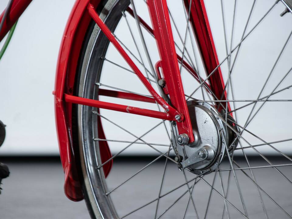 Image 50/50 de Garelli DUMMY (1953)