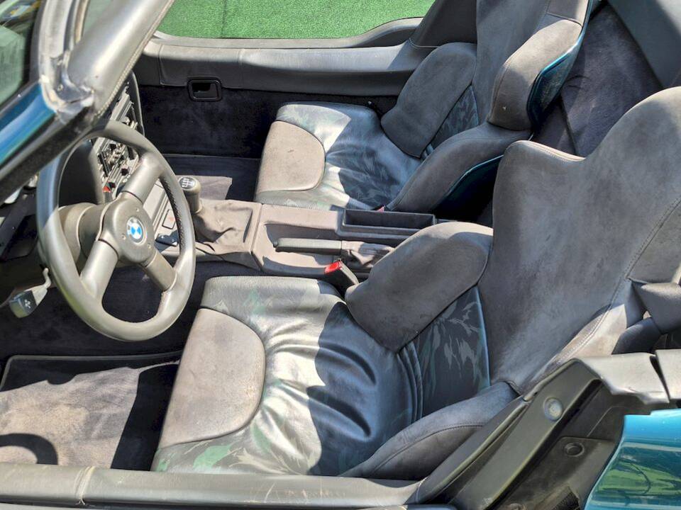 Image 32/76 de BMW Z1 Roadster (1991)
