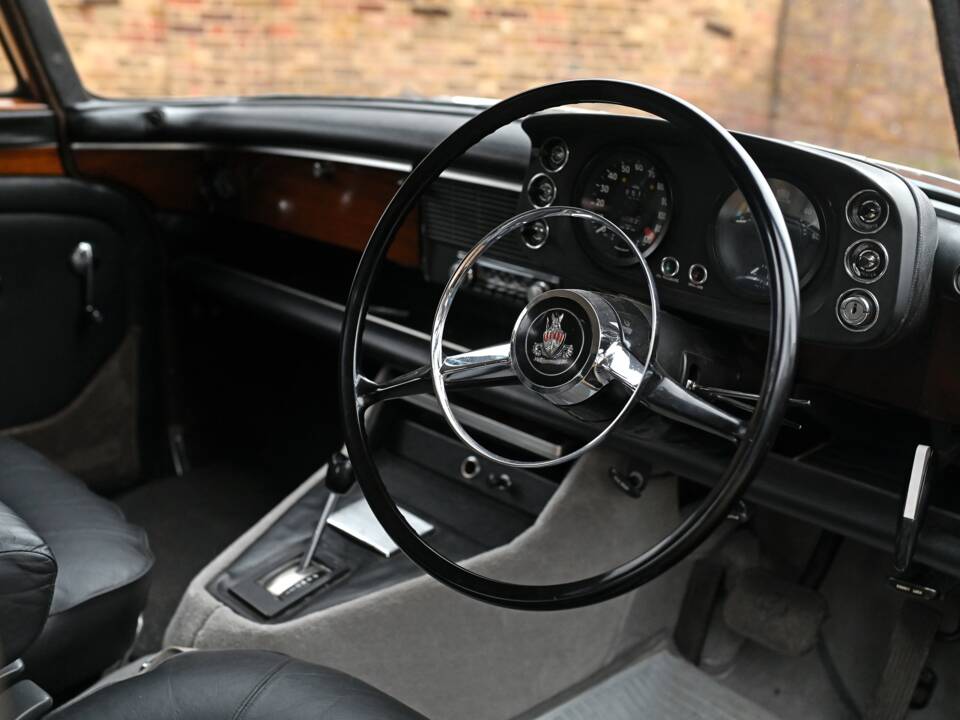 Bild 21/26 von Rover 3,5 Liter (1969)
