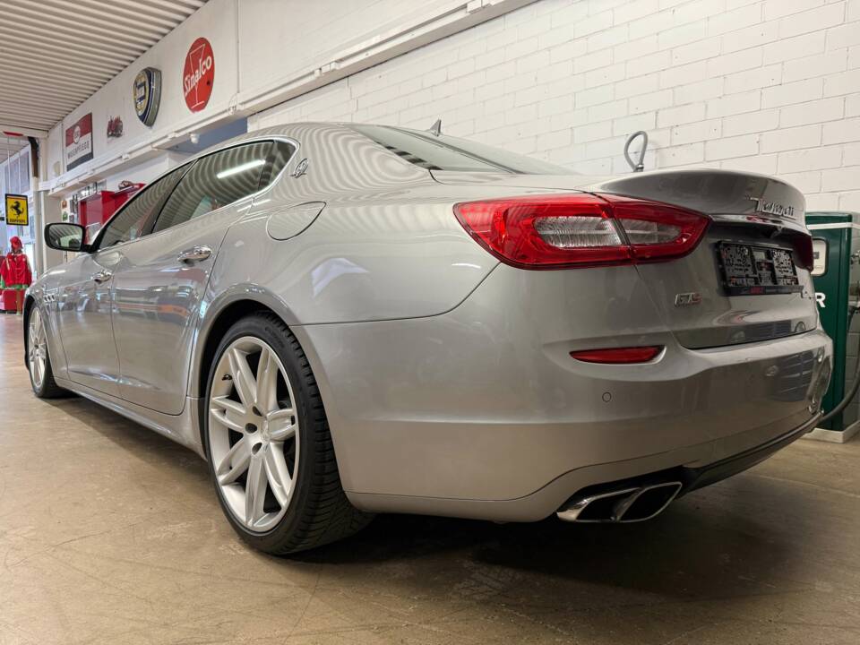 Image 16/19 of Maserati Quattroporte GTS (2014)