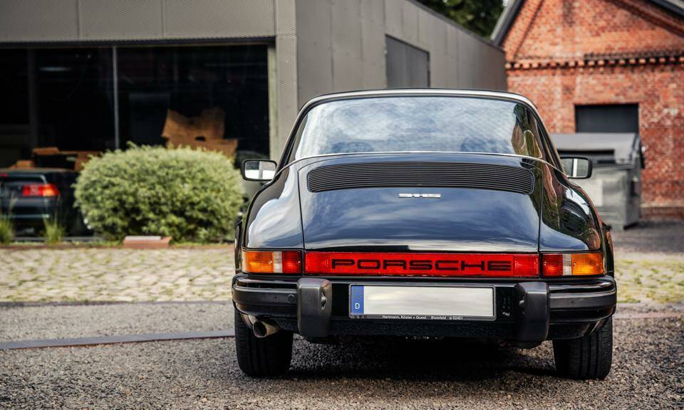 Immagine 4/17 di Porsche 911 2.7 S (1976)