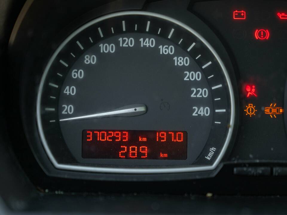 Image 47/50 de BMW X3 2.0d (2007)