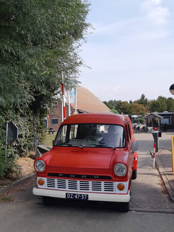 Image 1/26 de Ford Transit (1968)