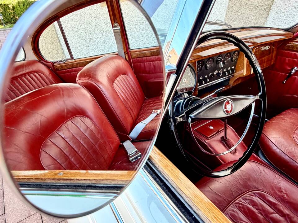 Bild 16/19 von Jaguar Mk II 3.4 (1963)