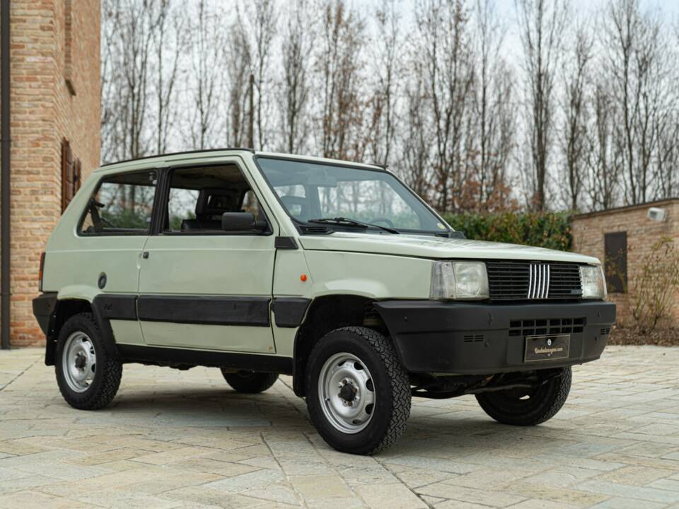 Immagine 2/44 di FIAT Panda 4x4 1,0 (1987)
