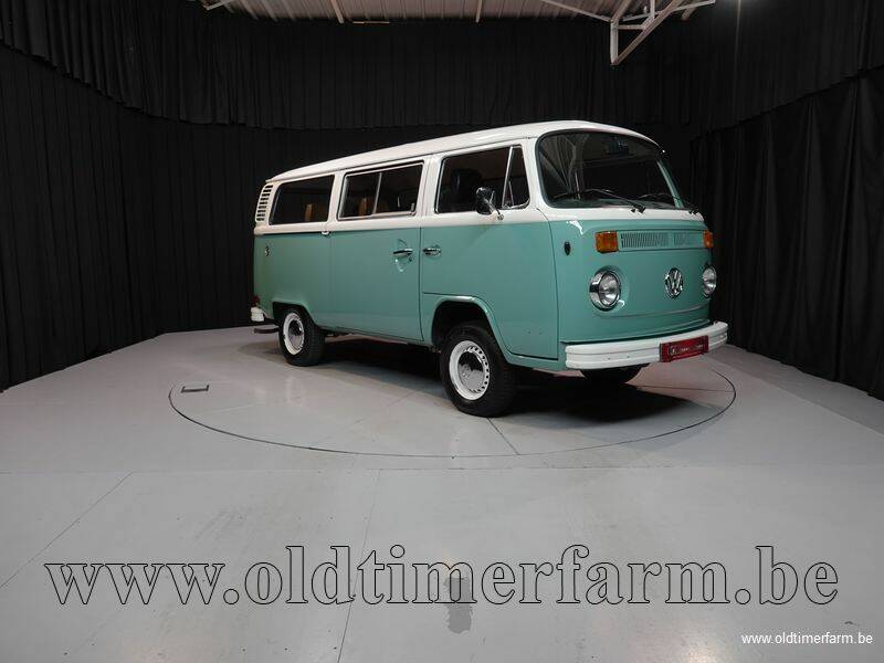 Imagen 3/15 de Volkswagen T2b Kombi (1978)