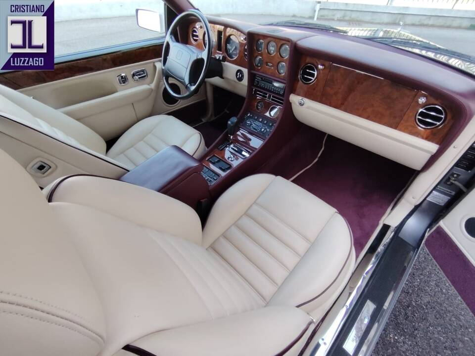 Bild 37/98 von Bentley Continental S (1995)