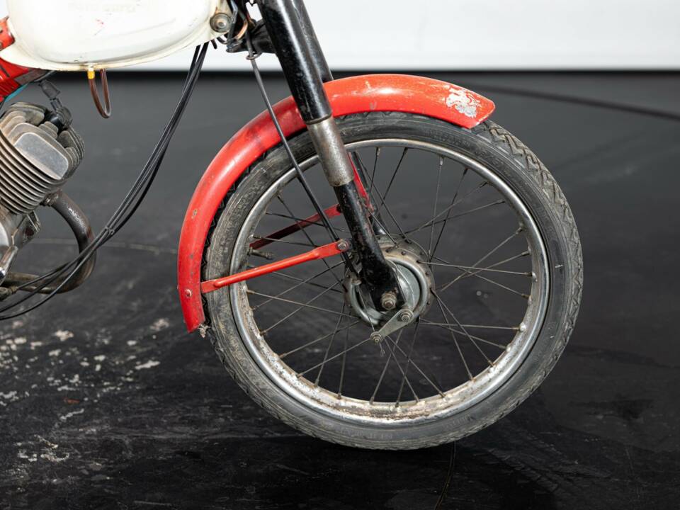 Immagine 12/18 di Moto Guzzi DUMMY (1969)