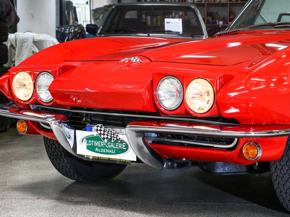 Bild 8/23 von Chevrolet Corvette Sting Ray Convertible (1965)