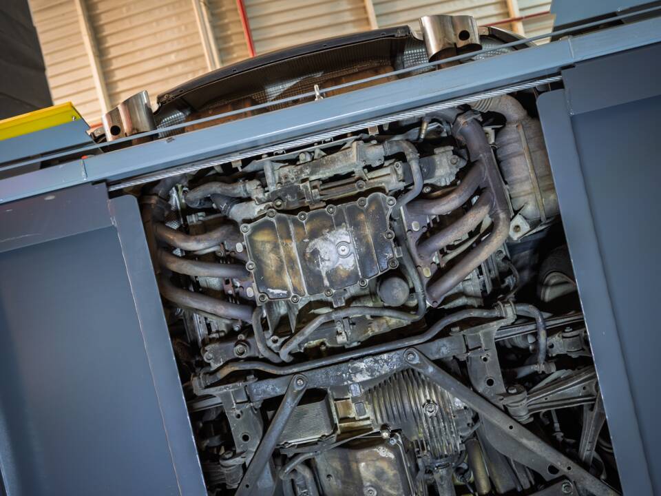 Image 47/63 of Porsche 911 Carrera 4S (2004)