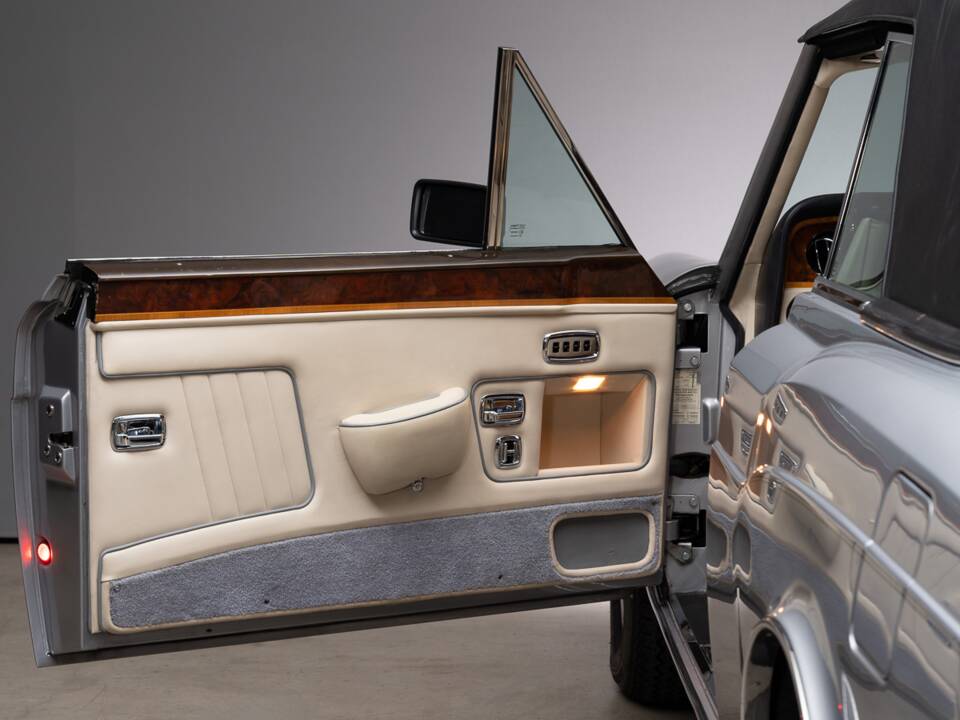 Image 28/46 de Bentley Continental (1994)