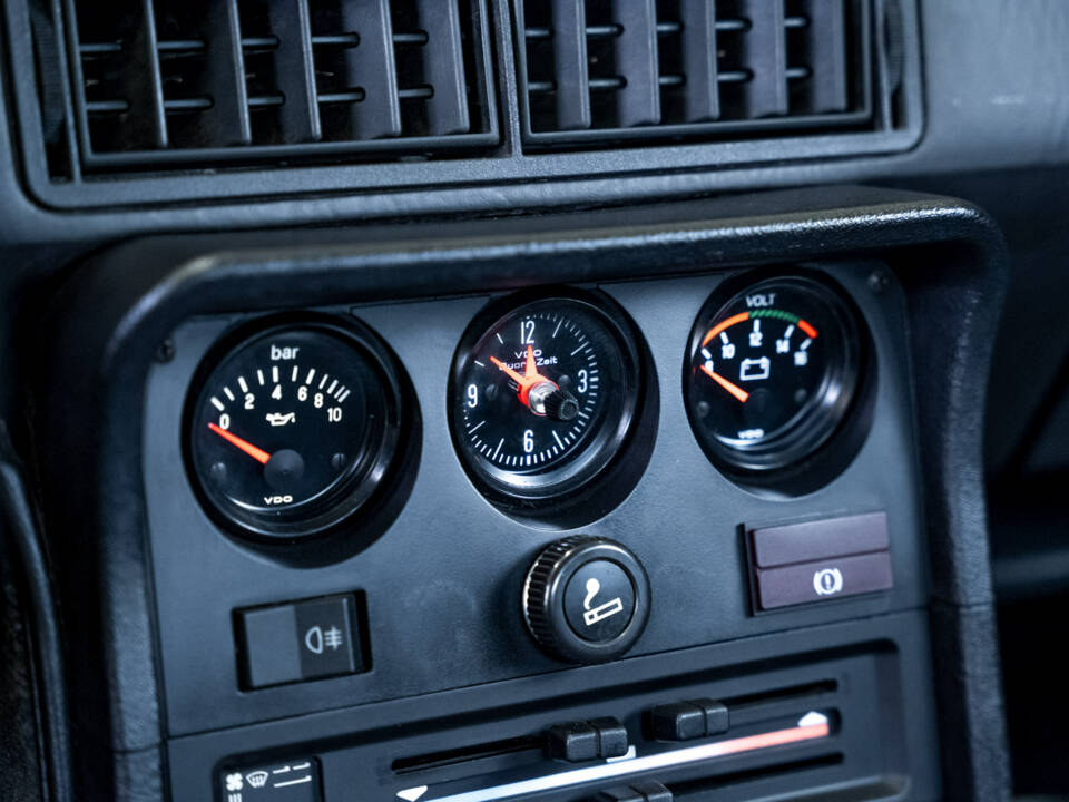 Image 67/93 de Porsche 924 Turbo (1982)