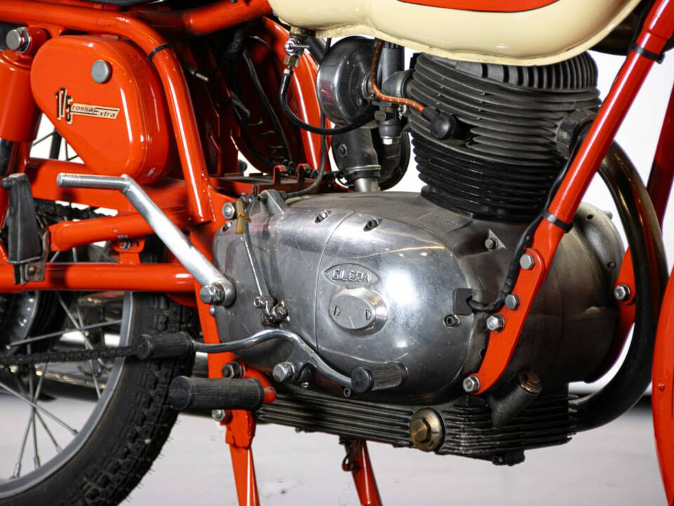 Bild 40/50 von Gilera 175 Sport (1956)