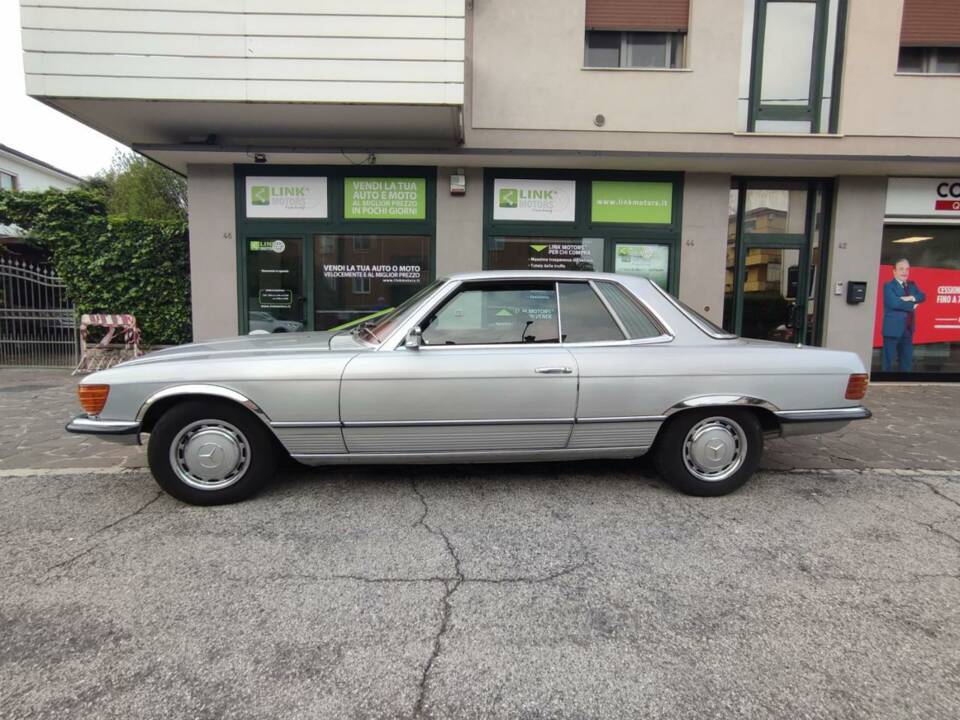 Imagen 4/10 de Mercedes-Benz 350 SLC (1972)