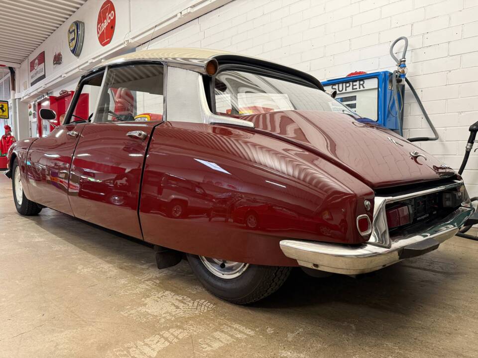 Bild 13/18 von Citroën DS 20 A (1970)