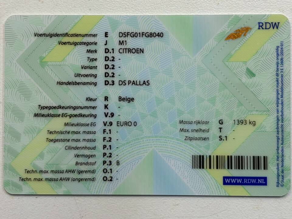 Image 17/23 of Citroën DS 23 Pallas (1973)