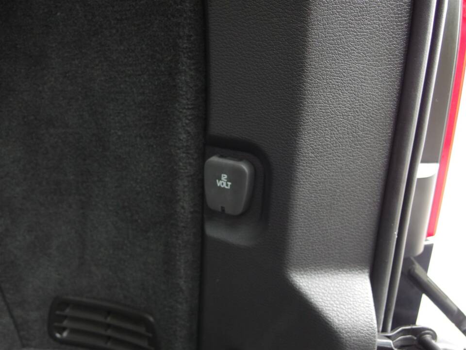 Bild 66/97 von Volvo XC90 V8 (2005)