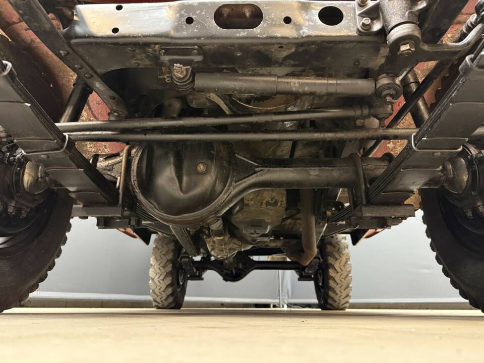 Immagine 38/50 di Toyota Land Cruiser FJ 40 (1975)