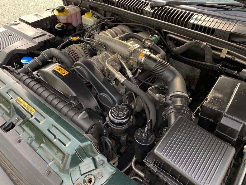 Image 18/50 de Land Rover Range Rover 4.6 Vogue (2001)