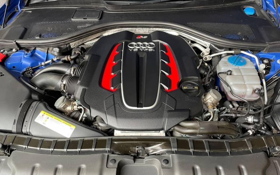 Image 4/50 de Audi RS6 Avant (2017)
