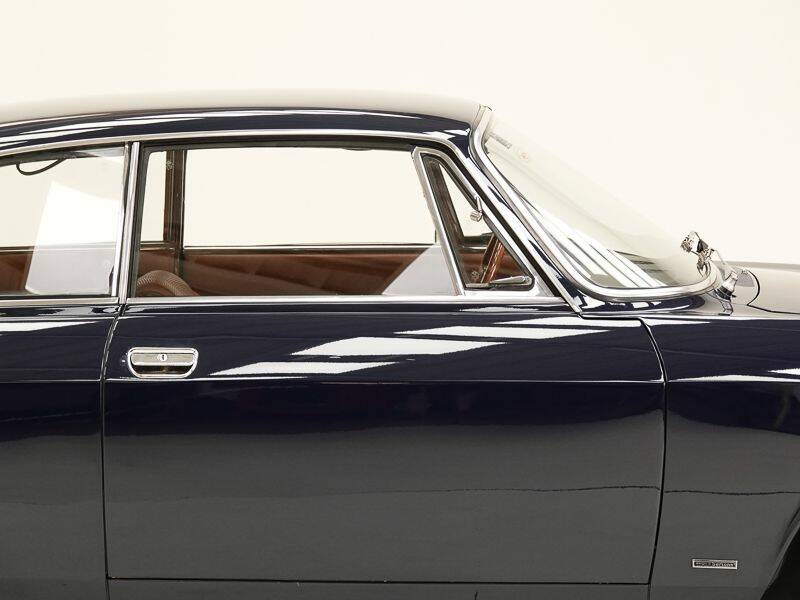 Bild 13/15 von Alfa Romeo 1750 GT Veloce (1969)