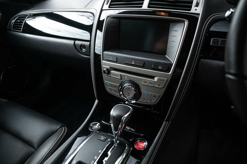 Imagen 21/38 de Jaguar XK 4.2 (2008)