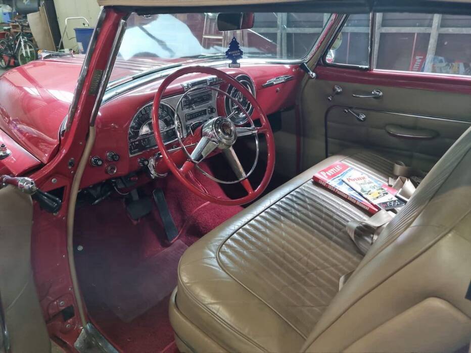 Bild 5/5 von Pontiac Star Chief Convertible (1954)